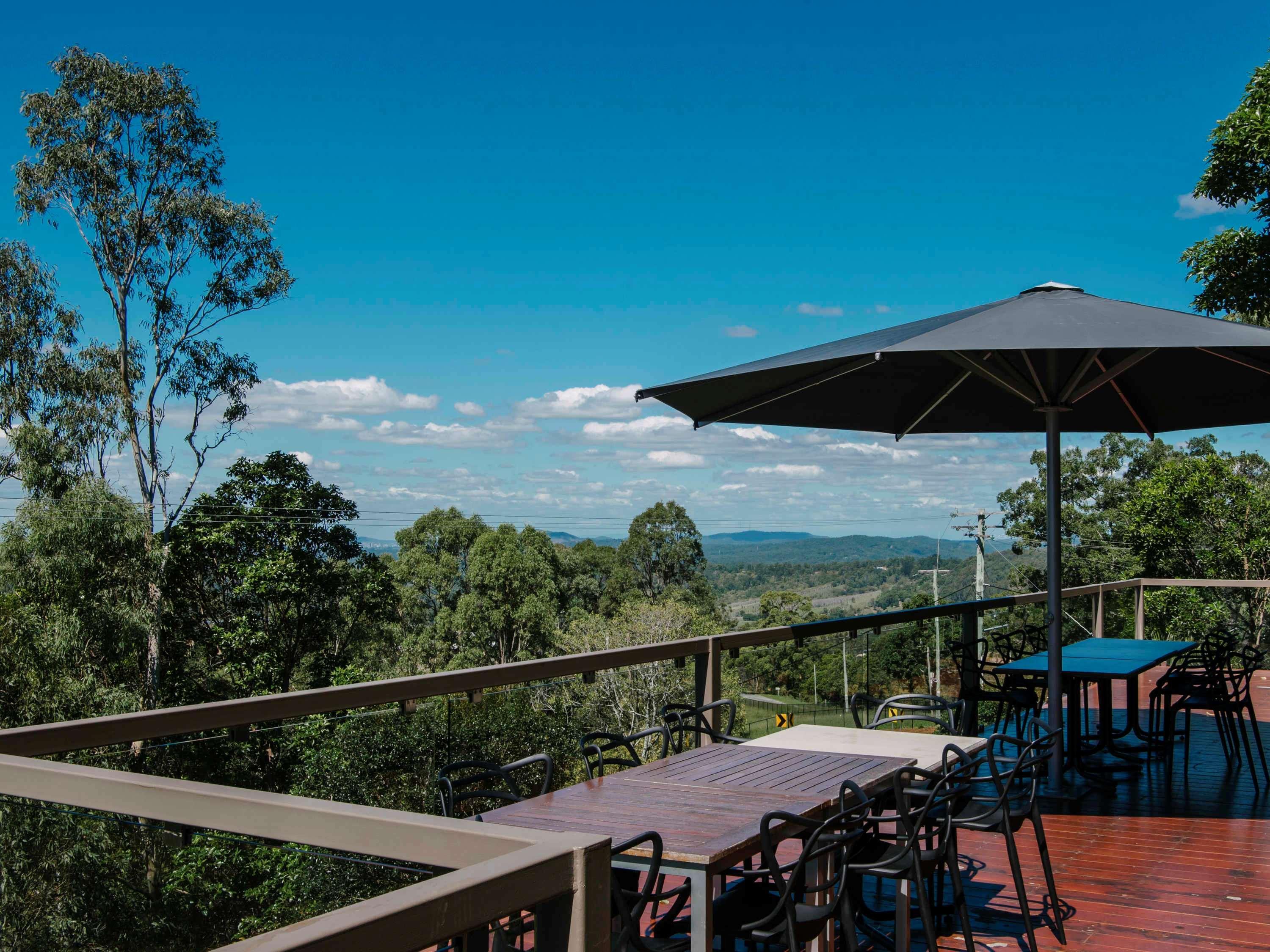 Mercure Clear Mountain Lodge Mount Samson Экстерьер фото